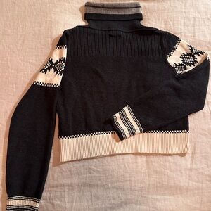 MAEVE FITTED NORDIC-INSPIRED TURTLENECK SWEATER